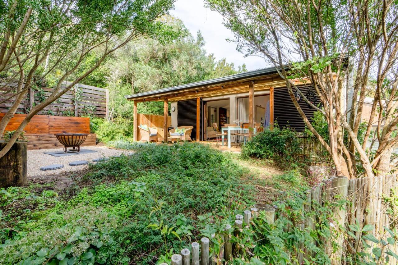Treebia Self-Catering - Loadshedding Free Apartment Plettenberg Bay Exterior photo